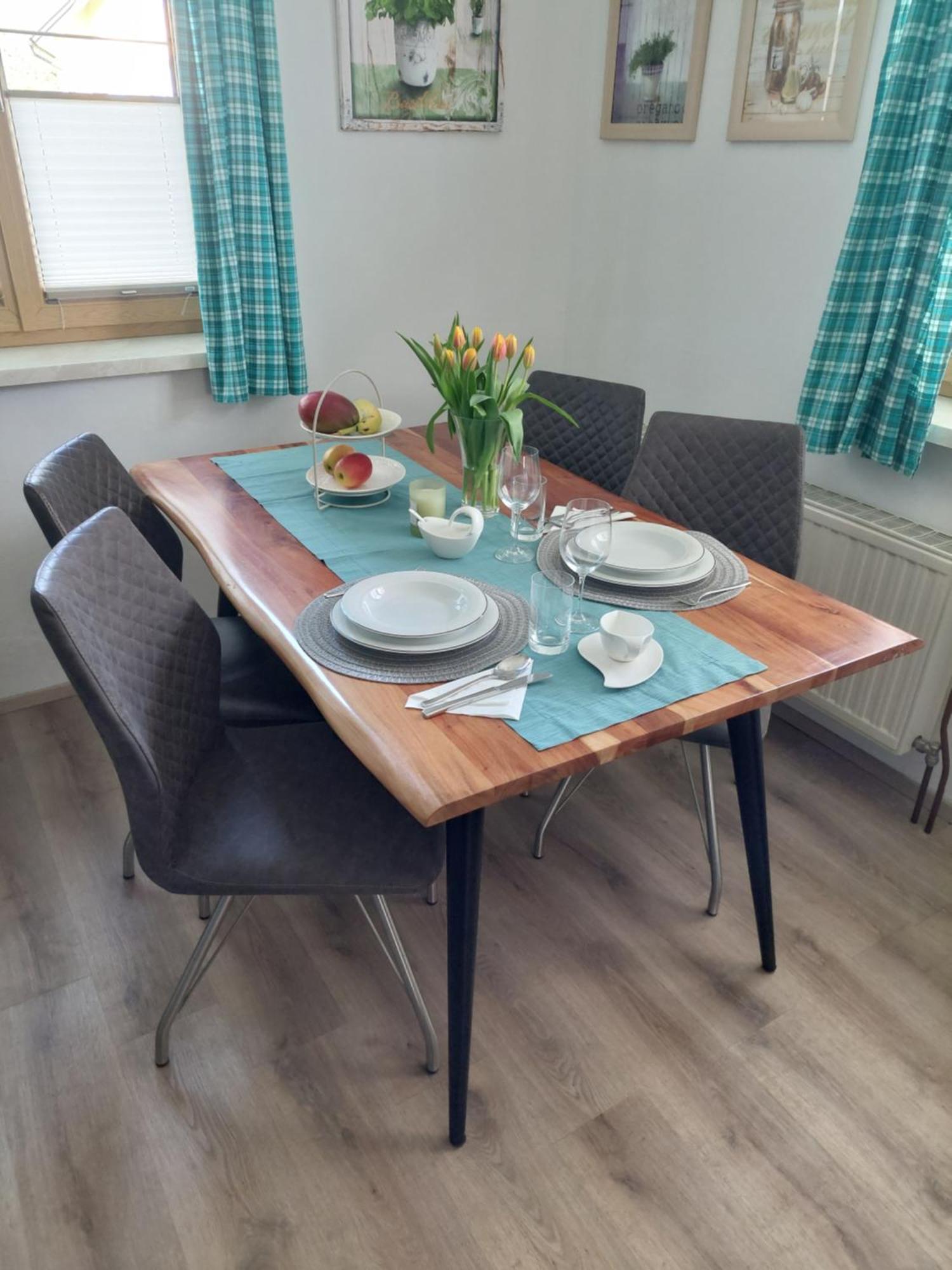 Wohnung Mit Charme In Pinsdorf Esterno foto