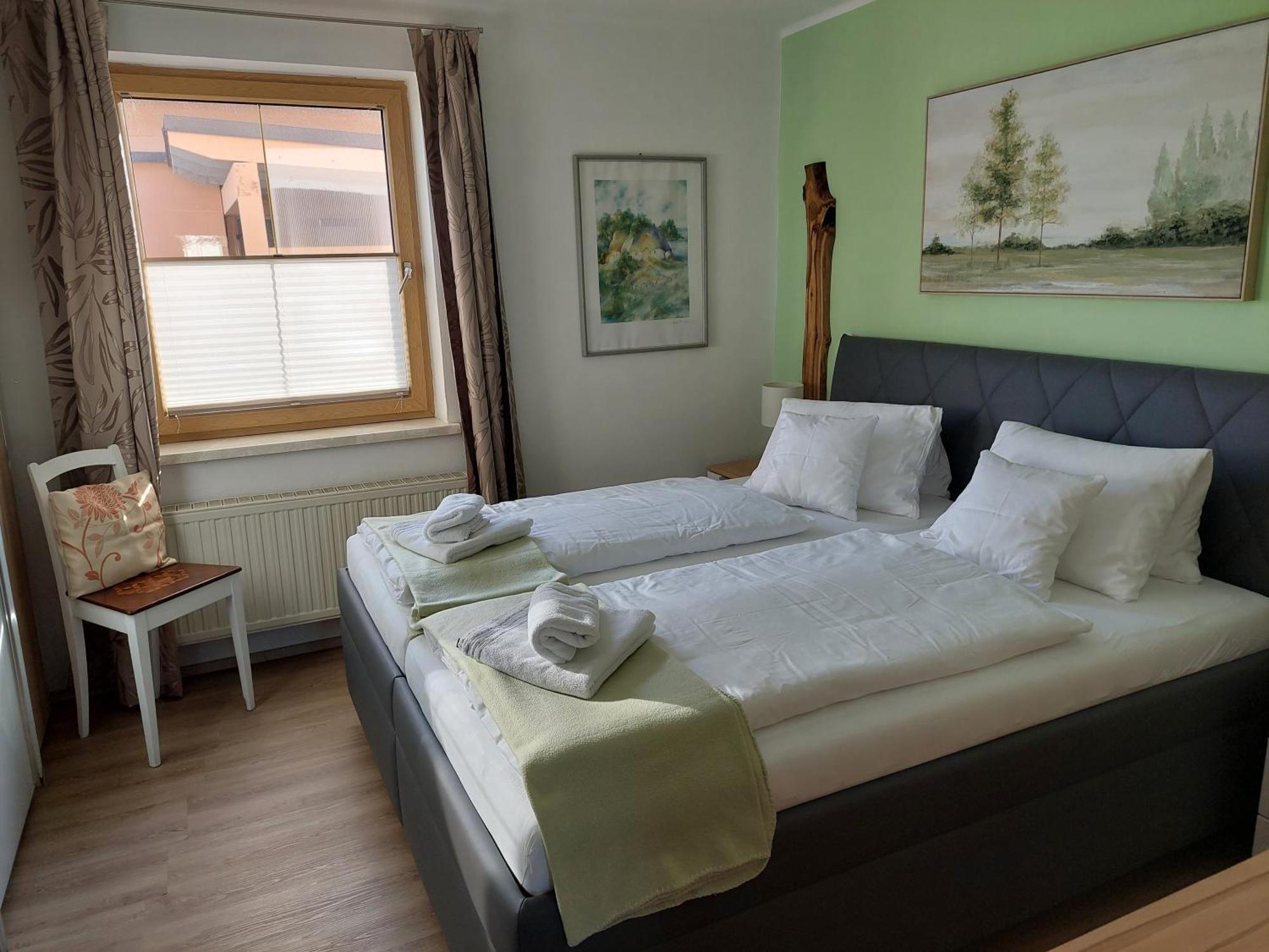 Wohnung Mit Charme In Pinsdorf Esterno foto